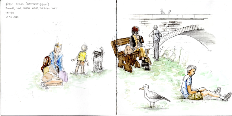 Double spread squared sketchbook with sketches of people in a park. From left to right: couple seated on the grass chatting, a child playing with a dog, a woman reading on a bench, a seagull, a man seated on the grass looking at the river on the right. In the background the silhouette of a man with a backpack walking under a stone bridge.